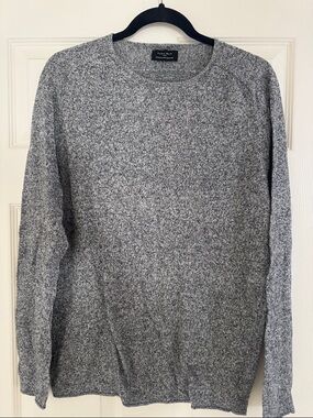 Zara Men's Gray Speckled Crewneck Sweater